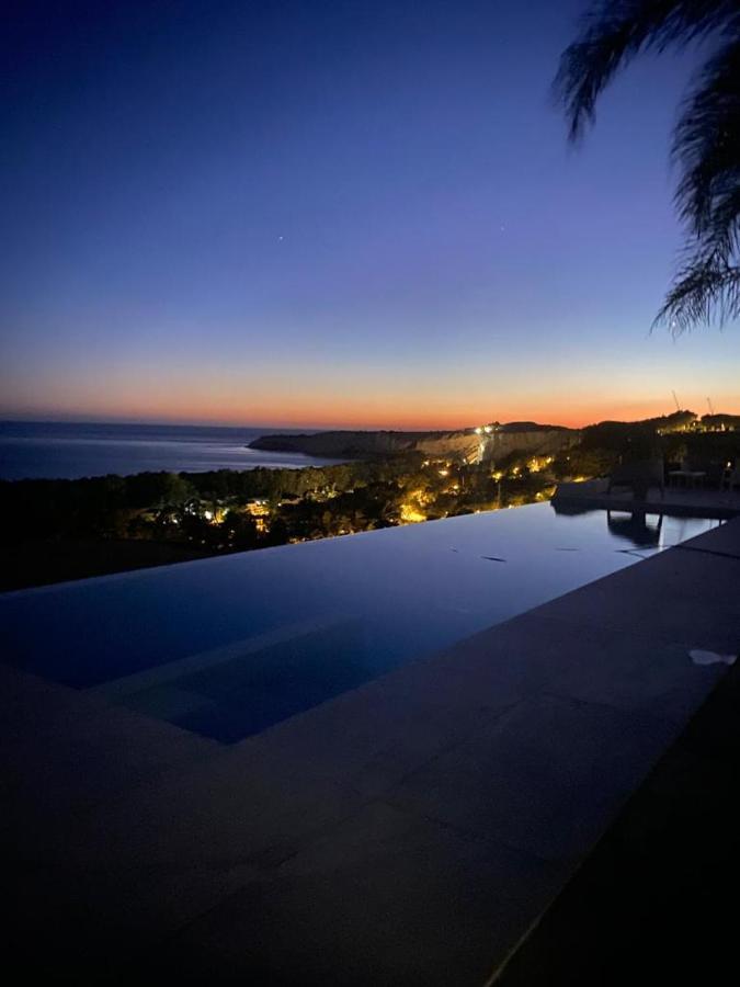 Villa con piscina immersa nel MARE Eraclea Minoa Esterno foto