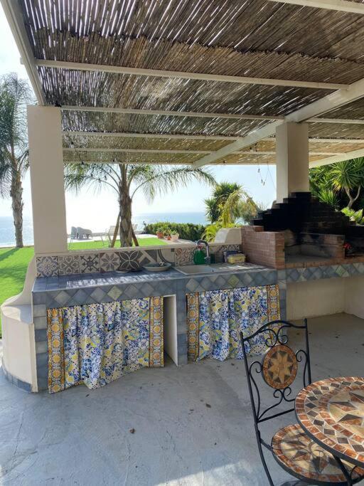 Villa con piscina immersa nel MARE Eraclea Minoa Esterno foto